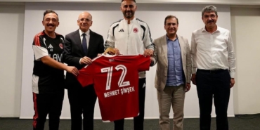 bakan-simsek-bolu-kampindaki-batman-petrolsporu-ziyaret-etti-WnabsK4X.jpg