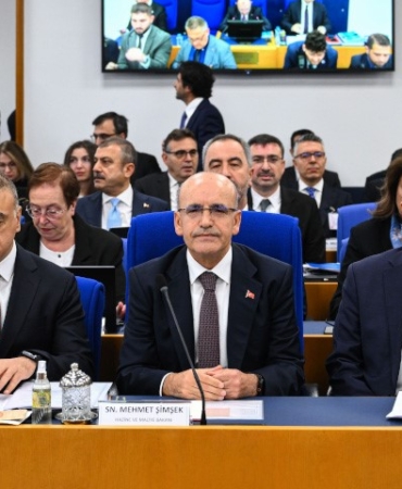 bakan-simsek-vergi-ve-harclardaki-guncellemenin-yeniden-degerleme-orani-yerine-enflasyon-hedeflerini-dikkate-alarak-pAl1mRLc.jpg