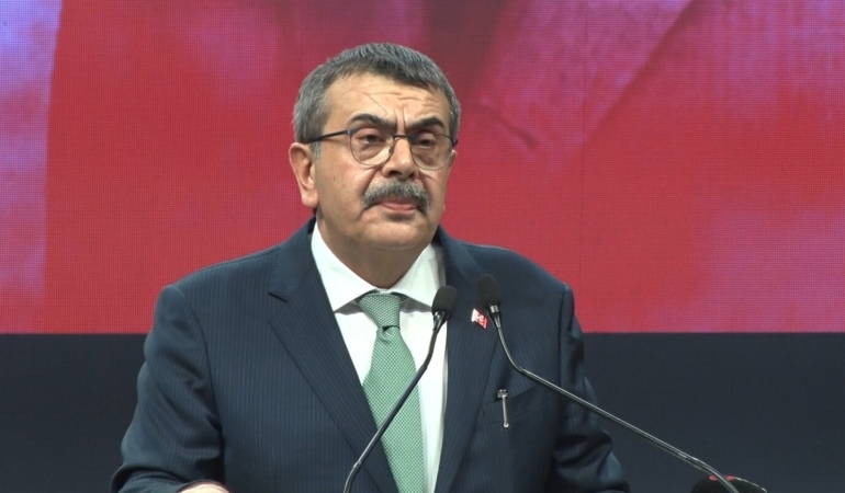 bakan-tekin-12-mart-1921-tarihin-sinesine-naksedildigi-mumtaz-bir-donemdir-m8pRUcda.jpg