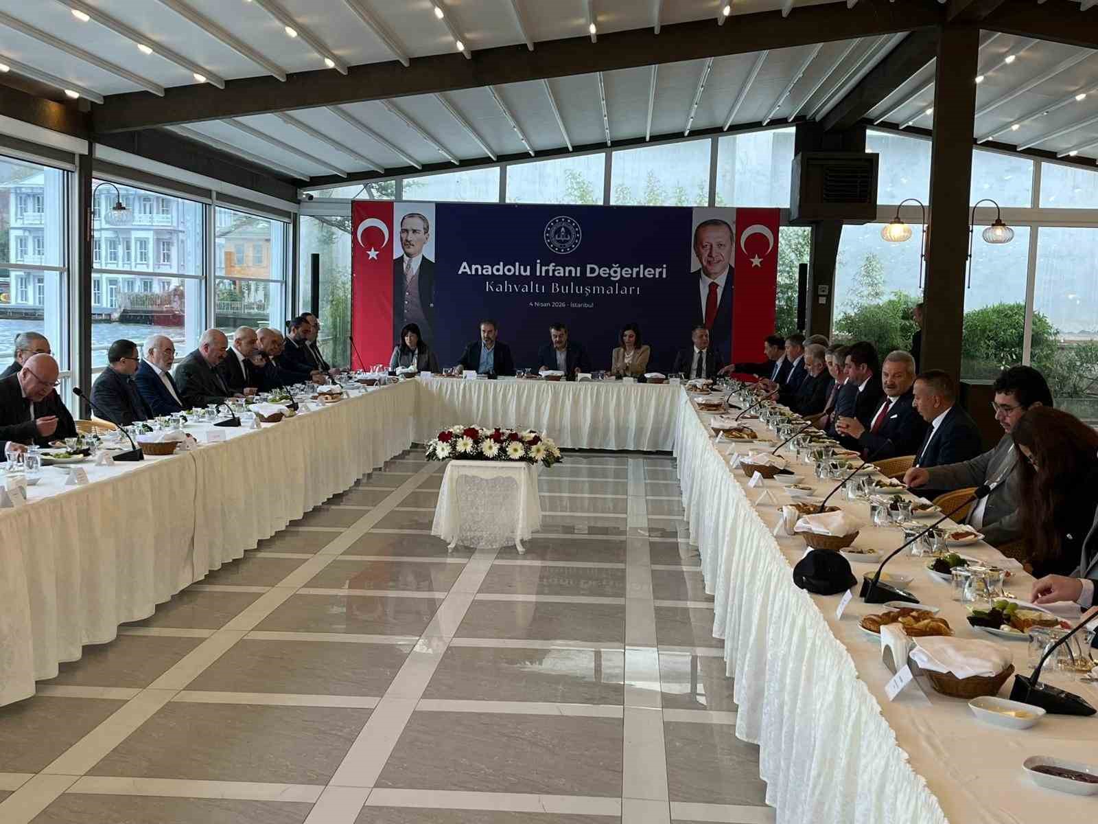 bakan tekin ak parti turkiyede insan haklarini yasaksiz bir turkiyeyi politik uygulamalarinin odagina yerlestirmis phJzqEZc