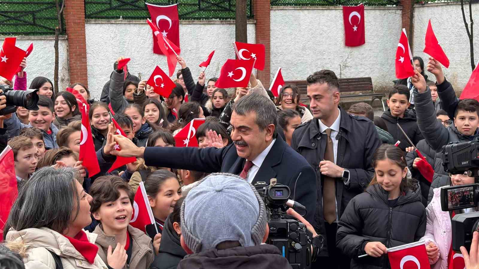 Bakan Tekin: "Bağımsızlığımızın asıl savunucusu bireyleri yetiştirmek bizim işimiz" 13 bakan tekin bagimsizligimizin asil savunucusu bireyleri yetistirmek bizim isimiz 9 ZZTjmQ6t