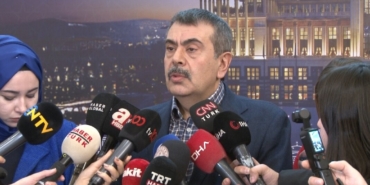 bakan-tekin-ben-ozgur-ozel-kadar-midesi-genis-bir-adam-degilim-OPpLxTQw.jpg