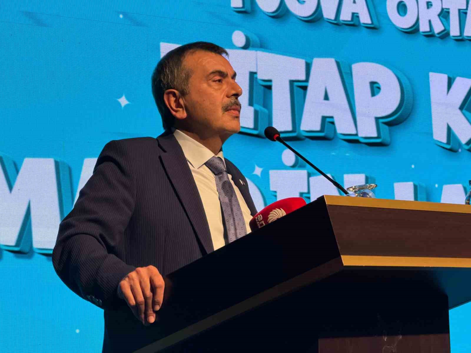 Bakan Tekin: "Biz daha önceki 80 yılda yapılan kadar derslik yaptık, teknolojik hamle yaptık, öğretmen ataması yaptık" 4 bakan tekin biz daha onceki 80 yilda yapilan kadar derslik yaptik teknolojik hamle yaptik