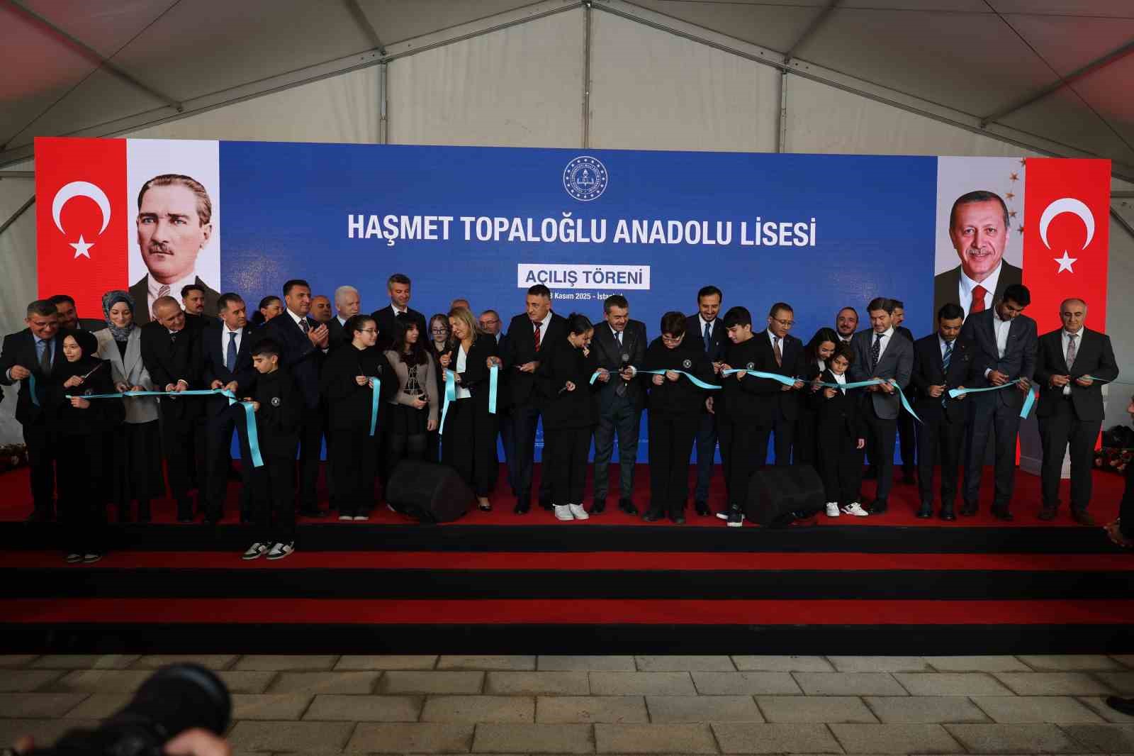 Bakan Tekin: "Bu yıl Türkiye Cumhuriyeti devletimizin bütçesinin yaklaşık yüzde 15’i eğitime ayrıldı" 16 bakan tekin bu yil turkiye cumhuriyeti devletimizin butcesinin yaklasik yuzde 15i egitime ayrildi 12 sgAlyj1L