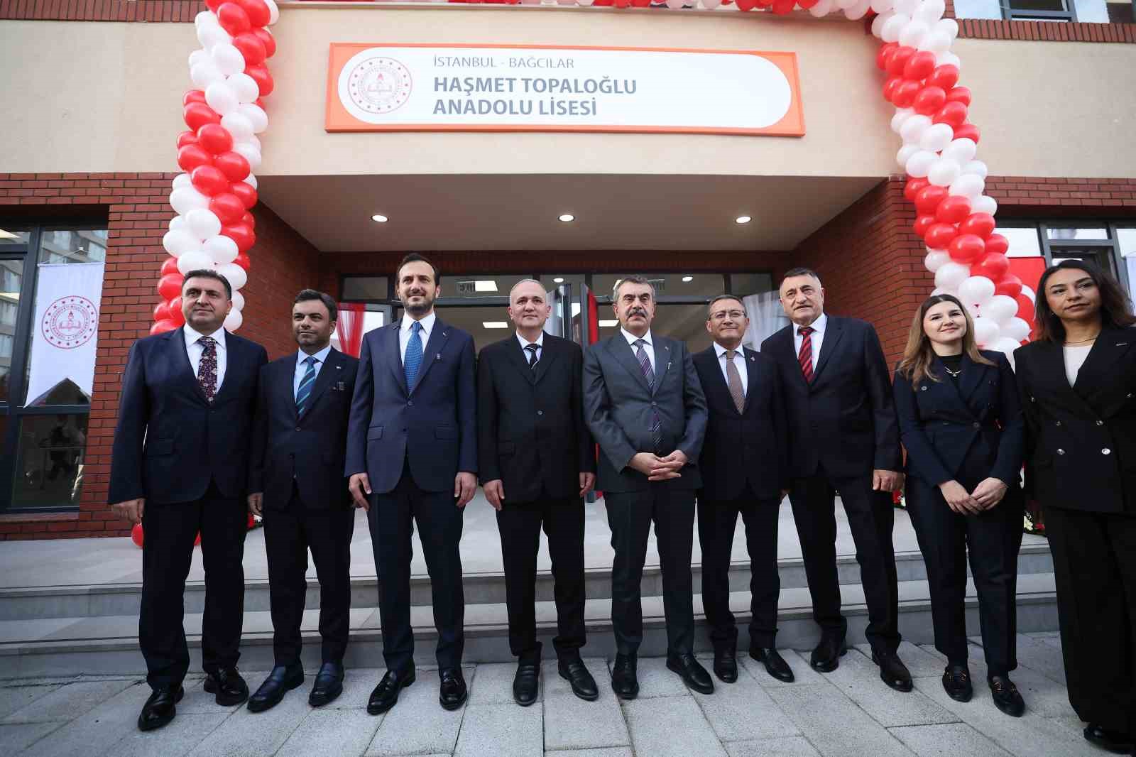 Bakan Tekin: "Bu yıl Türkiye Cumhuriyeti devletimizin bütçesinin yaklaşık yüzde 15’i eğitime ayrıldı" 12 bakan tekin bu yil turkiye cumhuriyeti devletimizin butcesinin yaklasik yuzde 15i egitime ayrildi 8 HpUtrpj3