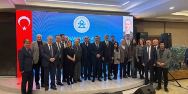 bakan-tekin-cocuklarimizin-ve-genclerimizin-birbirine-daha-dikkatle-baktigi-iklimi-kuvvetlendirmek-zorundayiz-2x3tmtdI.jpg