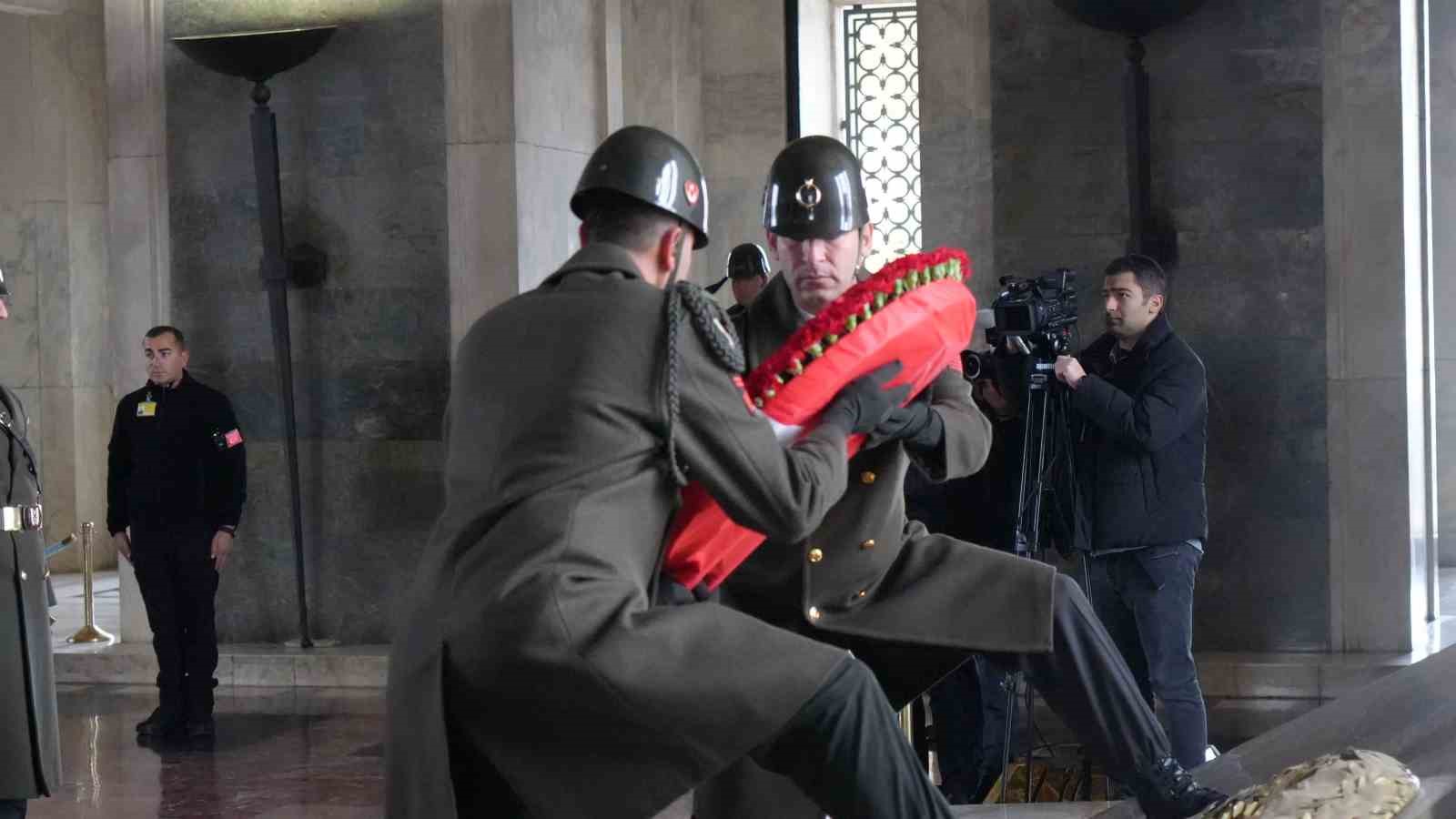 bakan tekin dunya cok hizli degisiyor insan degisiyor biz de bu degisimi anlamlandirmakla mukellef 8LFneQzq