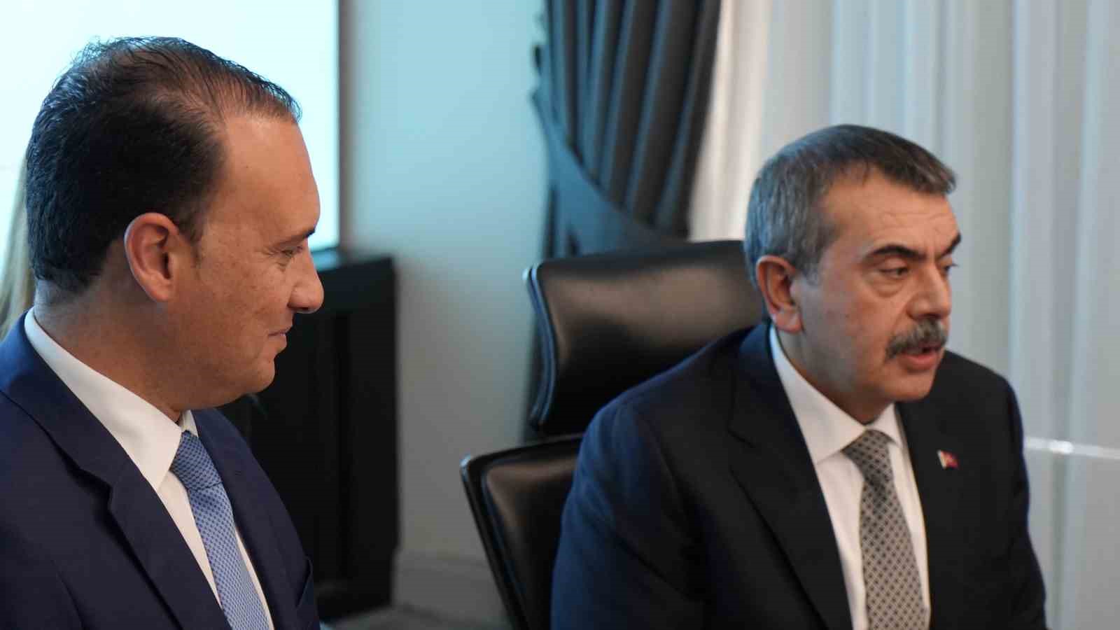 Bakan Tekin: "Dünyada modern devletlerin varoluş gerekçesi; barışı, insan haklarını, demokrasi ve adaleti tesis etmek" 7 bakan tekin dunyada modern devletlerin varolus gerekcesi barisi insan haklarini demokrasi ve adaleti tesis