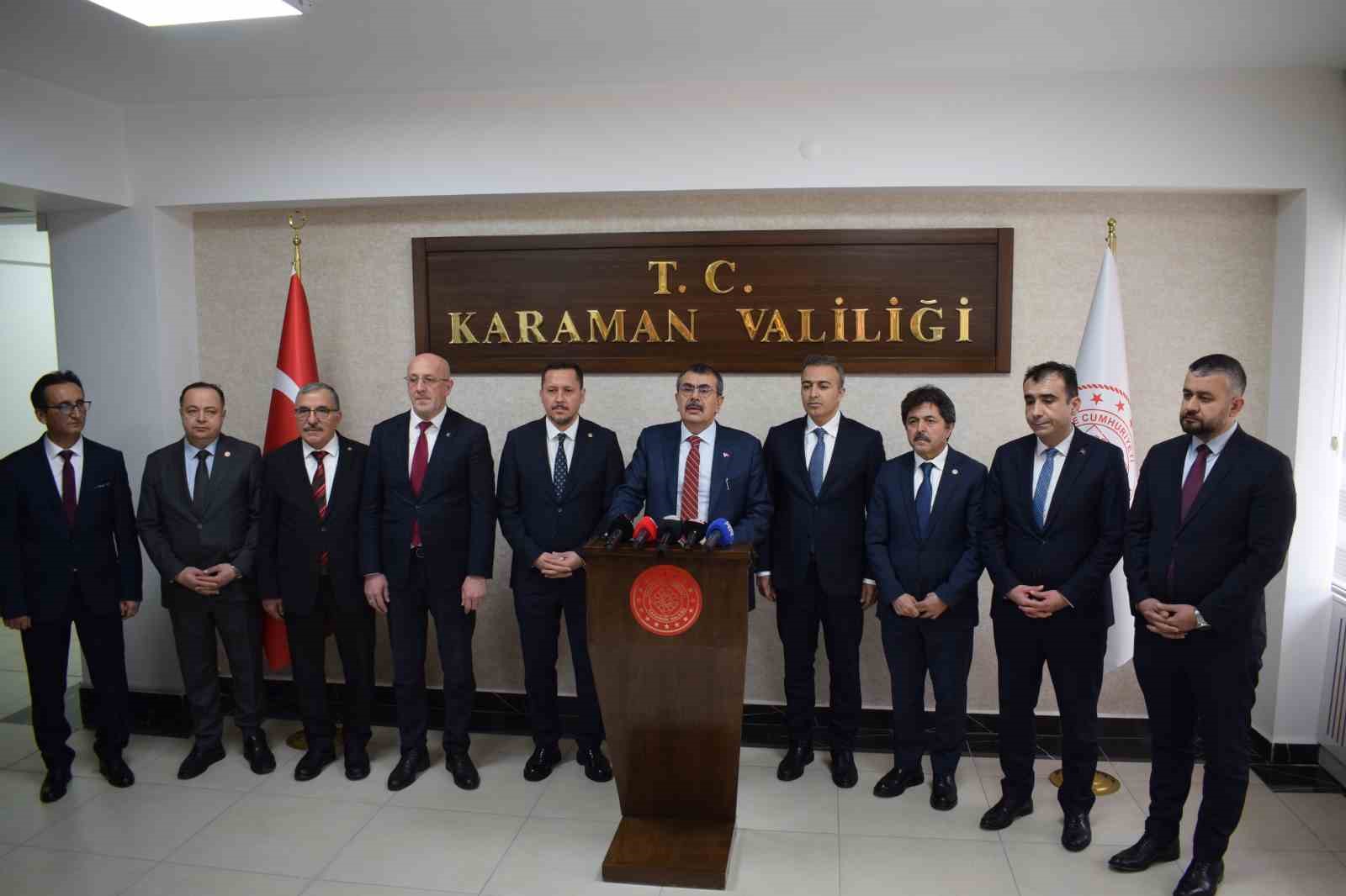 bakan tekin egitim calisanlarina yonelik siddetin azaltilmasi icin caba gosteriyoruz 2 yFDd9dLg