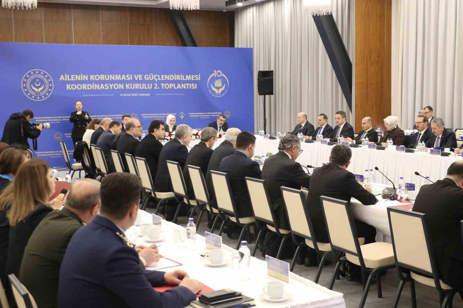 bakan tekin egitim cephesinde merhamet ve aidiyet duygusunun guclendigi bir ortam kurmaya gayret ediyoruz ufF1v33X