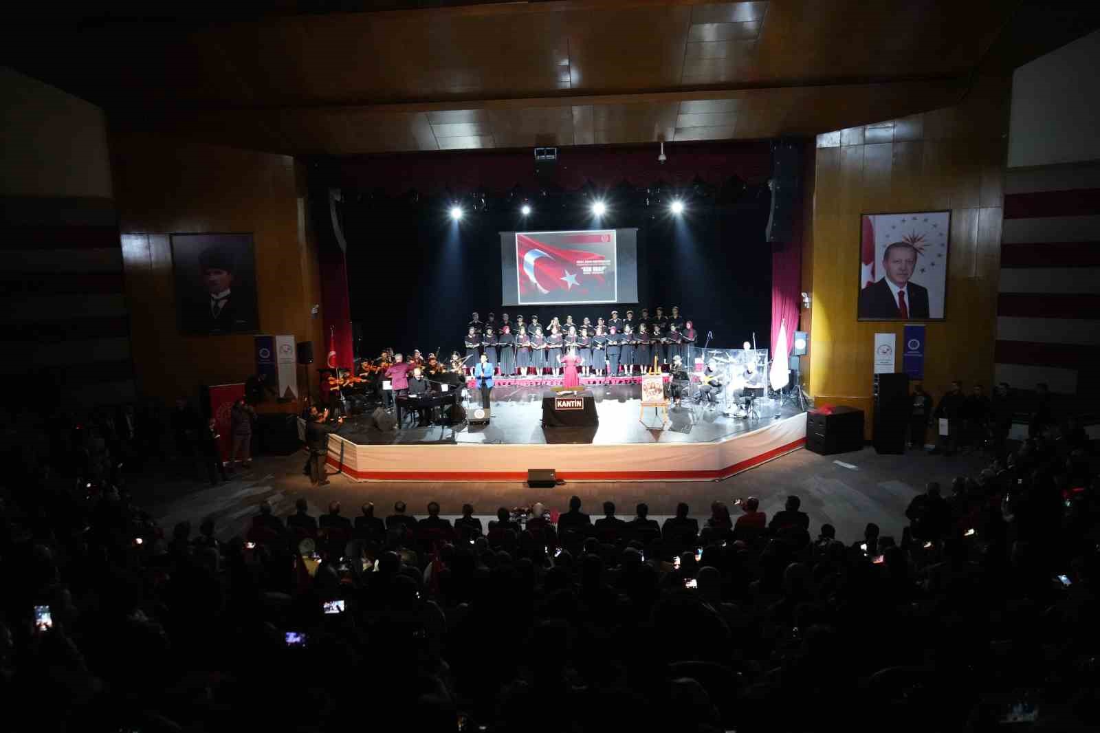 Bakan Tekin: "Geçmişine bağlı, gelecekten ümitli gençler yetiştirmek istiyoruz" 6 bakan tekin gecmisine bagli gelecekten umitli gencler yetistirmek istiyoruz 2 5bcmBZWZ