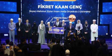 bakan-tekin-genclerimizin-ruh-dunyasi-algoritmalarin-merhametine-birakilmamali-HiJTbQS3.jpg