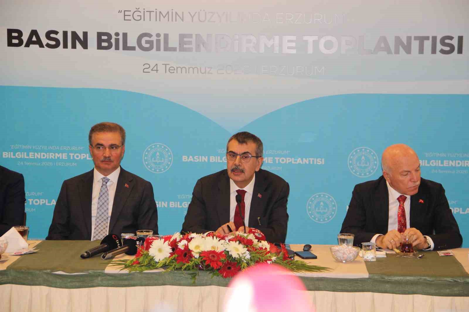 Bakan Tekin: "Hedefimiz 19 Ağustos’ta kazmanın vurulmasını sağlayacak takvimi hayata geçirmek" 7 bakan tekin hedefimiz 19 agustosta kazmanin vurulmasini saglayacak takvimi hayata gecirmek 3 3RbjBuLi