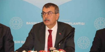 bakan-tekin-hedefimiz-19-agustosta-kazmanin-vurulmasini-saglayacak-takvimi-hayata-gecirmek-XsuLznqU.jpg