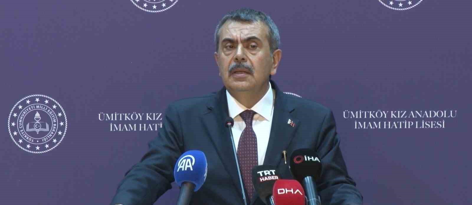bakan tekin imam hatip meslek derslerini branslastiracak bir adimi yok ile beraber yurutuyoruz 0 knhNzwyr