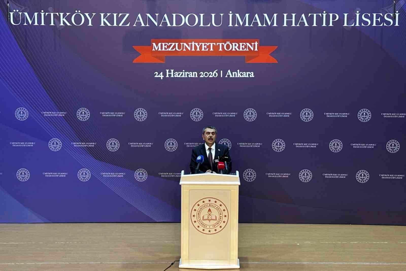 bakan tekin imam hatip meslek derslerini branslastiracak bir adimi yok ile beraber yurutuyoruz 2 Oaq7hIYY