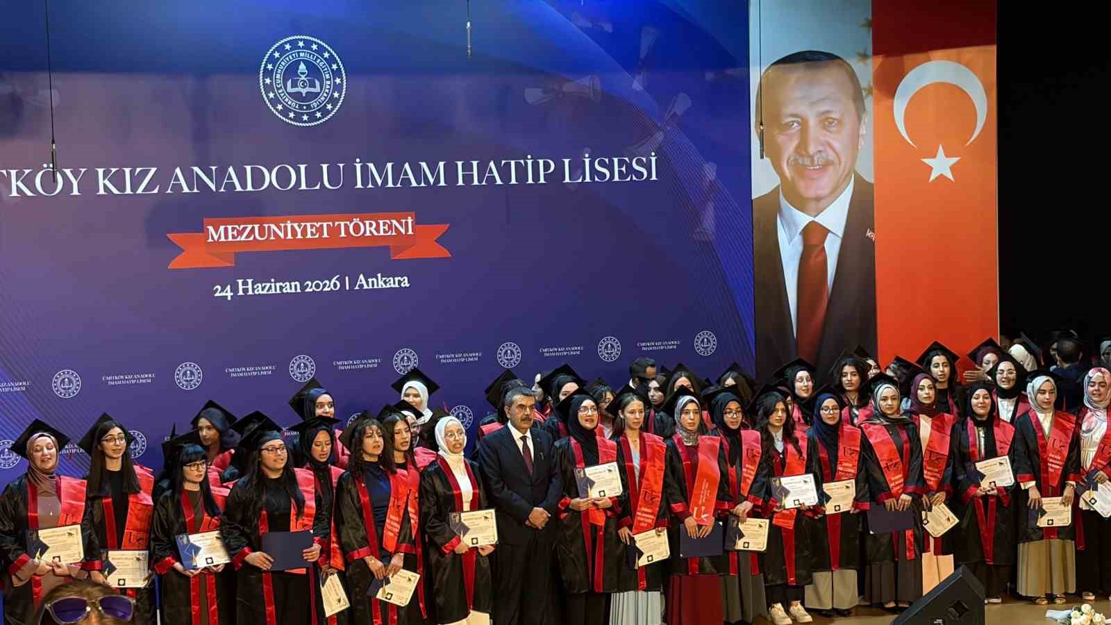 bakan tekin imam hatip meslek derslerini branslastiracak bir adimi yok ile beraber yurutuyoruz 3 t9Y9RGDl