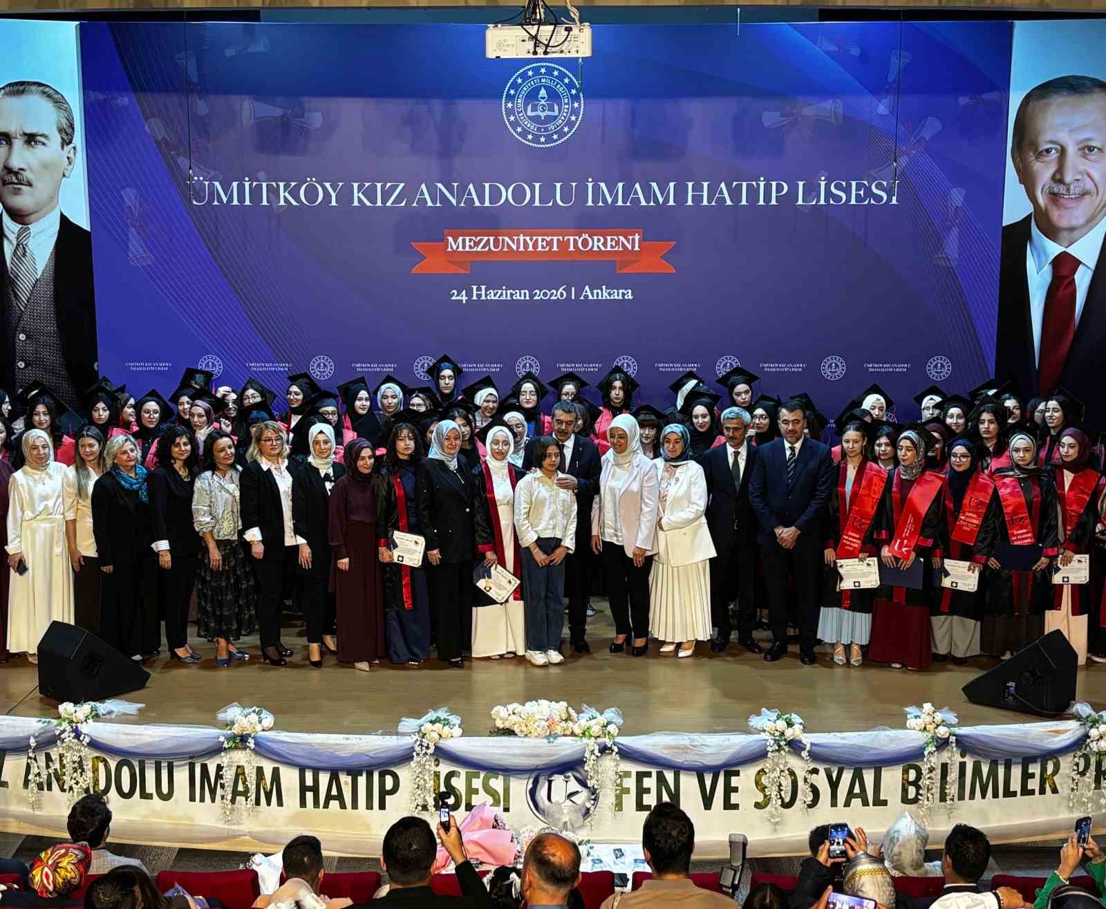 bakan tekin imam hatip meslek derslerini branslastiracak bir adimi yok ile beraber yurutuyoruz 4 mYfumZwS