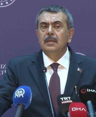 bakan-tekin-imam-hatip-meslek-derslerini-branslastiracak-bir-adimi-yok-ile-beraber-yurutuyoruz-B9mxyDYZ.jpg