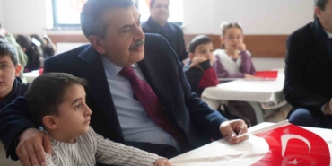 bakan-tekin-kimsenin-dini-inancini-sorgulamadik-AwWUpVya.jpg