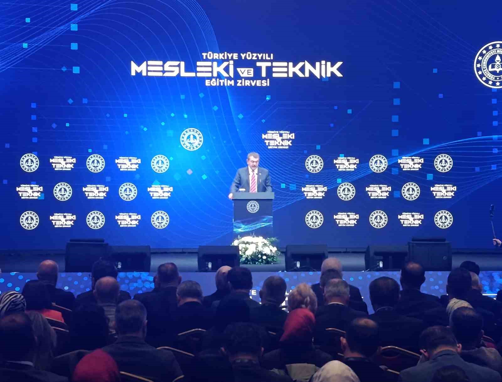 bakan tekin meslek 50 bir zihniyet degisimini temsil etmektedir 0 wEphXkwX