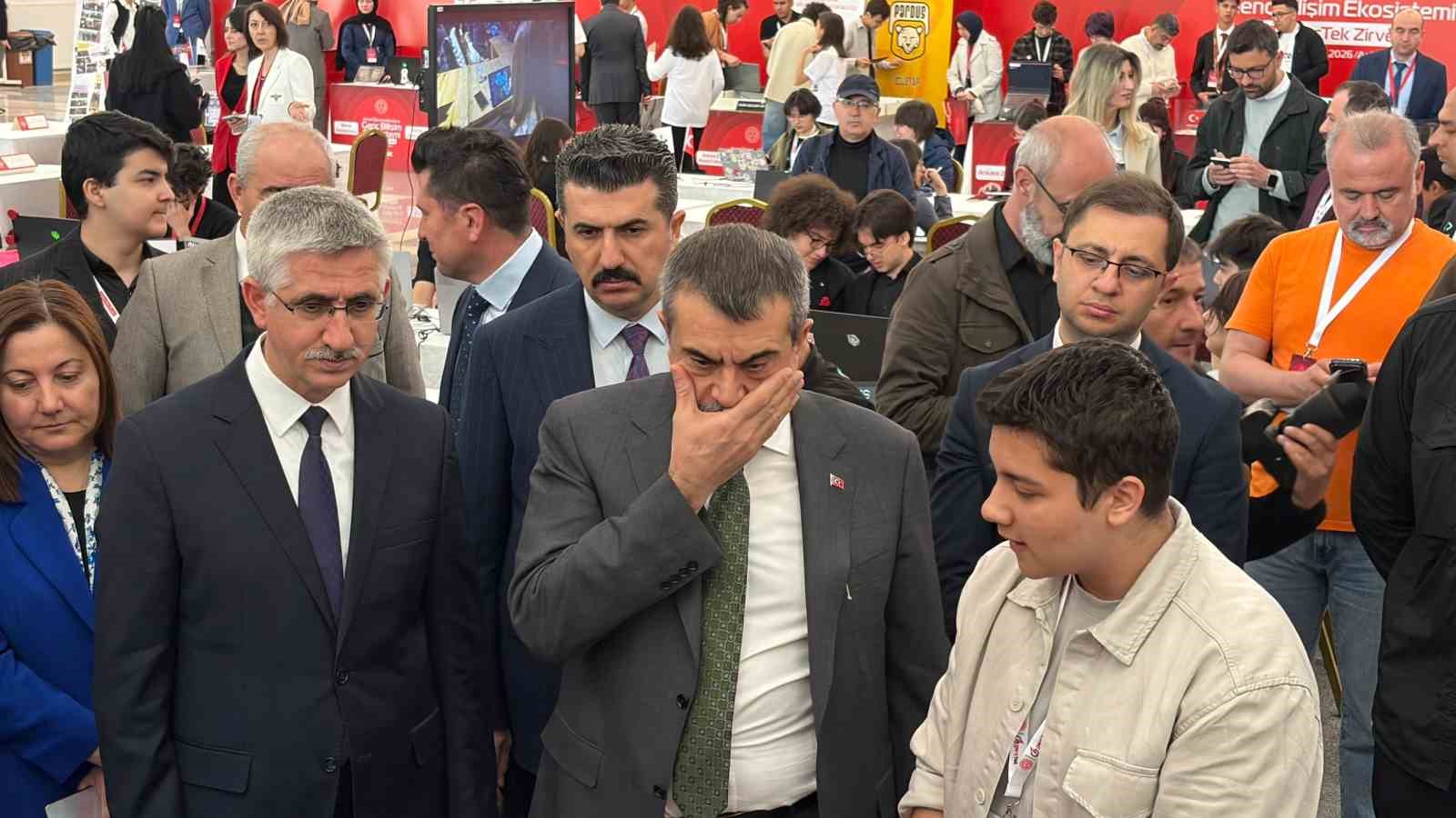 bakan tekin muhalefetin en cok elestirdigi projelerden bir tanesi fatih projesiydi 0 pWncWYbn