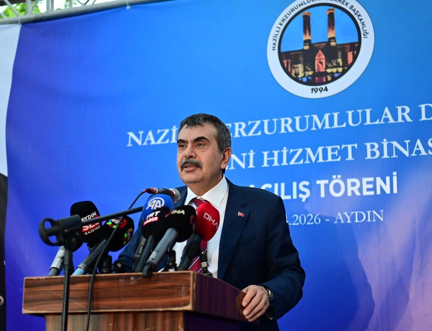 bakan tekin nazillide erzurumlular derneginin acilisina katildi 0 akqcg41S