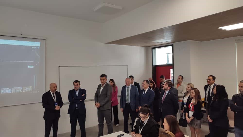 Bakan Tekin, ODTÜ’de zeka ve yetenek atölyelerini yerinde inceledi 7 bakan tekin odtude zeka ve yetenek atolyelerini yerinde inceledi 3 Z3UOuXDC