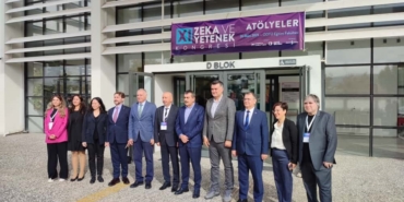 bakan-tekin-odtude-zeka-ve-yetenek-atolyelerini-yerinde-inceledi-XwN3EIul.jpg