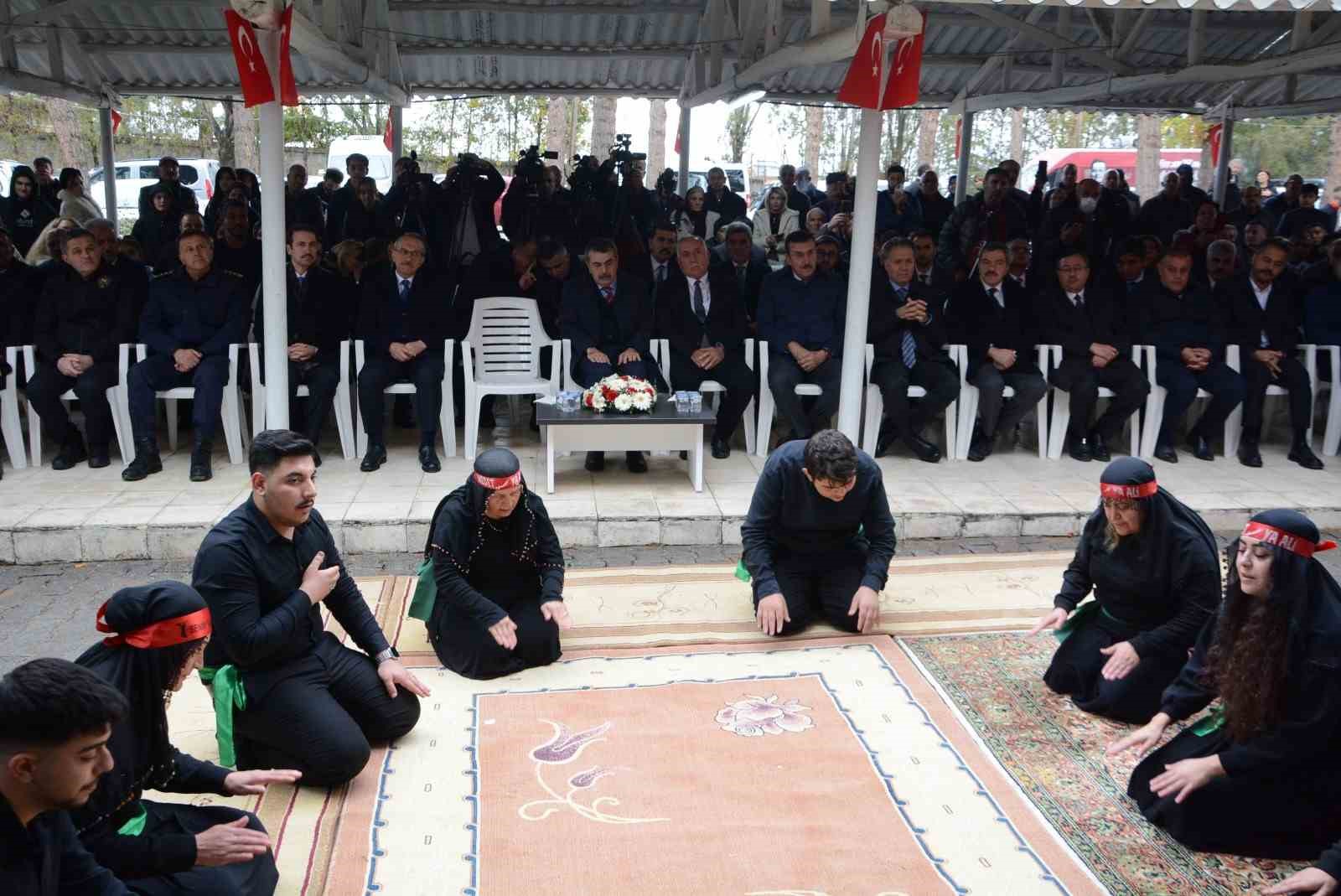 bakan tekin ohalin kaldirilmasi ve inanc ozgurlugu alaninda atilan adimlar turkiyenin demokratiklesmesine onemli katkilar kcg95fYm
