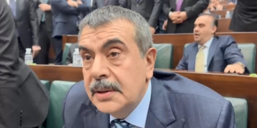 bakan-tekin-sanliurfada-okuldaki-saldiri-ogretmen-arkadasimizin-yasam-sureclerinin-surdurulmesini-engelleyecek-bir-kalici-hasar-hZMF2uRx.jpg