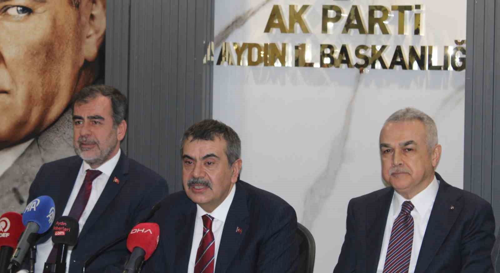 Bakan Tekin: "Sizin hayal edemediklerinizi biz gerçekleştiriyoruz" 5 bakan tekin sizin hayal edemediklerinizi biz gerceklestiriyoruz 1 F1Pe5OKz