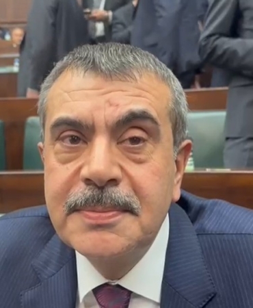 bakan-tekin-son-ogretmen-atamasini-24-kasim-tarihi-itibariyla-yapmis-olacagiz-rSIBCpdY.jpg