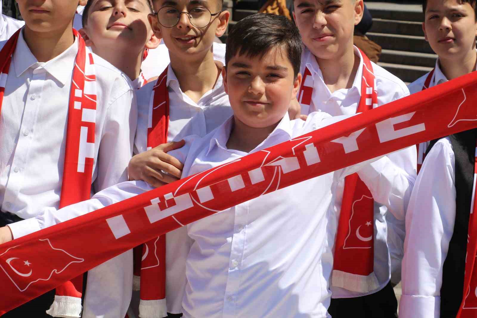 Bakan Tekin: "Türk devlet geleneği türedi bir gelenek değil, dünyanın en eski devlet geleneklerinden bir tanesi" 8 bakan tekin turk devlet gelenegi turedi bir gelenek degil dunyanin en eski devlet geleneklerinden yqQYVUvK