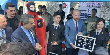 bakan-tekin-turkiye-egitim-ogretim-sureclerinde-son-20-yili-baz-aldigimizda-devrim-niteliginde-isler-YMSqckYQ.jpg