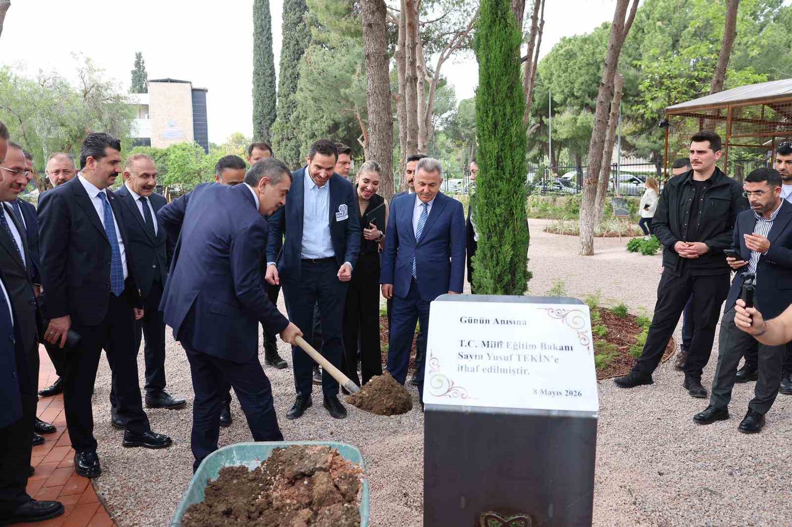 bakan tekin turkiyede okul oncesi okullasma orani yuzde 94 seviyesine ulasti 0 VtSA9Jy3