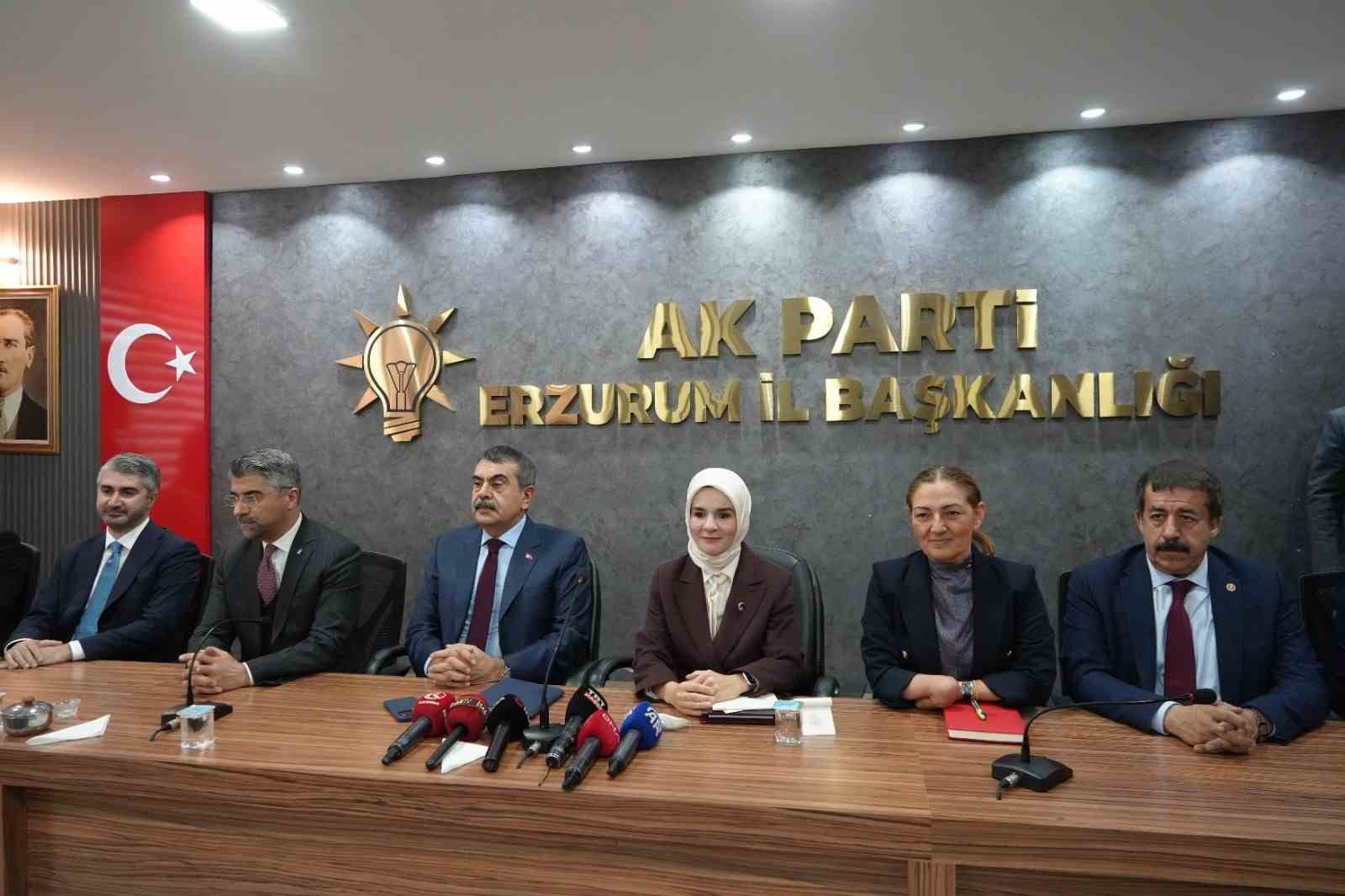 bakan tekin turkiyedeki muhalefetin yaklasimi sadece yalanlar iftiralar uzerine ve insanlarin moral motivasyonunu kirmak gSu8YkDz