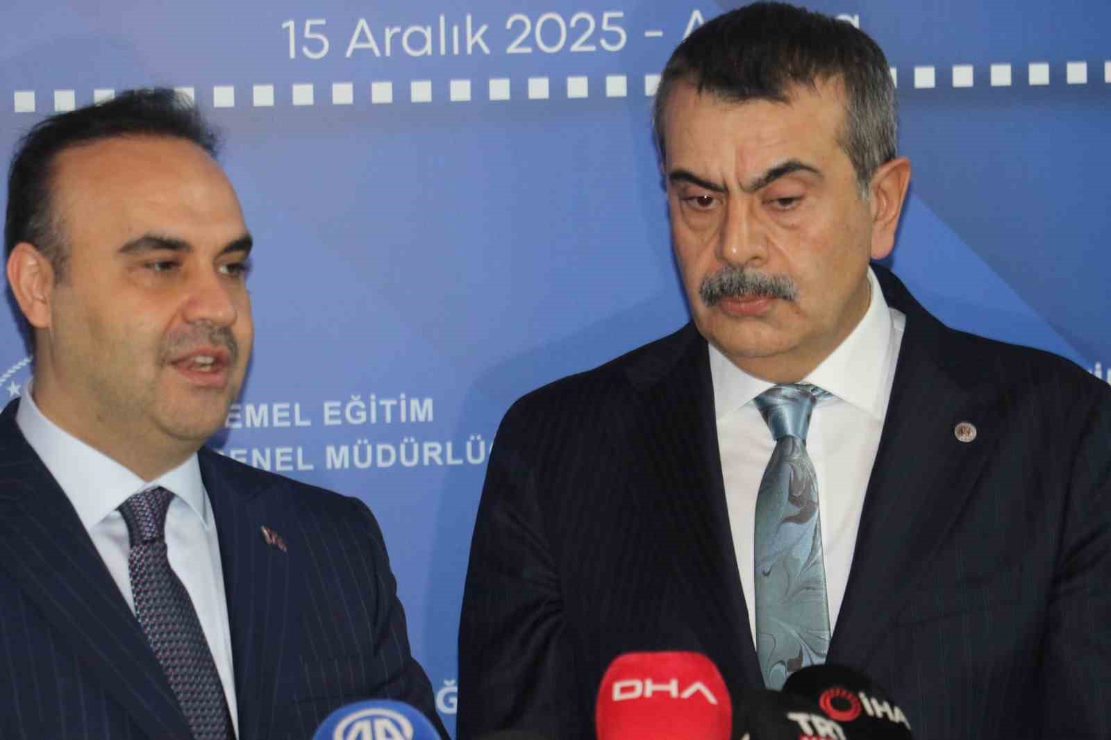 Bakan Tekin: "Ülkesinde yapılanlarla gurur duyan bir nesil yetiştirmek istiyoruz" 4 bakan tekin ulkesinde yapilanlarla gurur duyan bir nesil yetistirmek istiyoruz 0 F1C24UUP