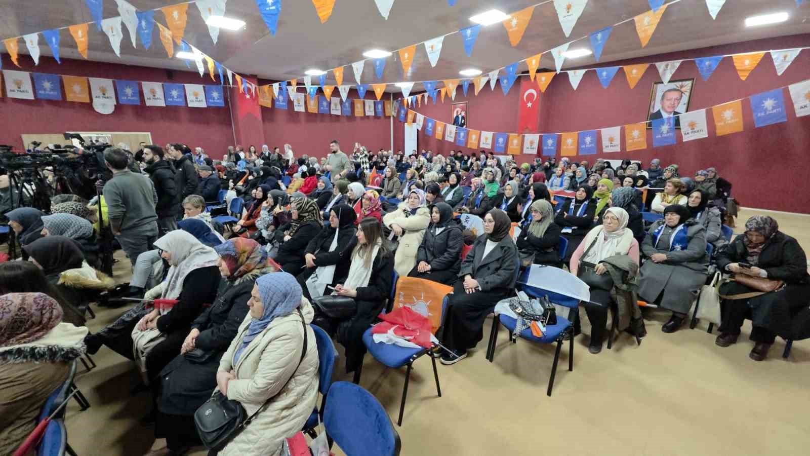 bakan tekinden chp ve ibbye kres tepkisi chp mensuplari erkekseniz gelin kapatin diye hukuk pSup3OIh