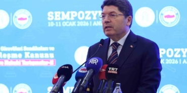 bakan-tunc-kamuda-gorevli-memurlarimizin-kanundan-kaynakli-sorunlarina-kalici-cozumler-uretmek-istiyoruz-HZasUkAp.jpg