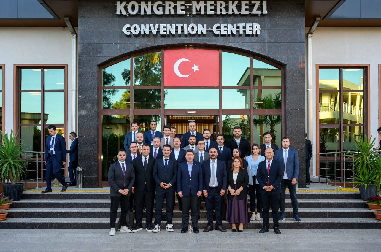 Bakan Tunç: "Terör örgütü silah bırakırsa kanun çıkacak gibi pazarlık söz konusu değil" 4 bakan tunc teror orgutu silah birakirsa kanun cikacak gibi pazarlik soz konusu degil 0 TK1EPVDZ