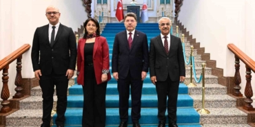 bakan-tunctan-dem-parti-ziyaretine-iliskin-aciklama-y4MQaAFZ.jpg