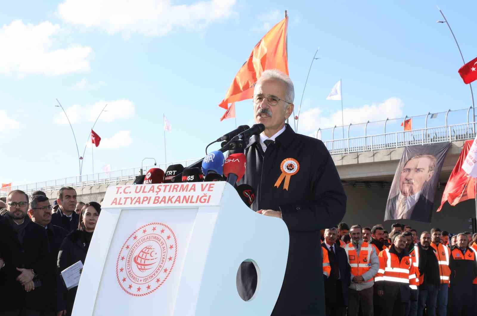 bakan uraloglu 2 milyar 700 milyon lira tasarruf saglayacagiz 0 BDmXdzpm