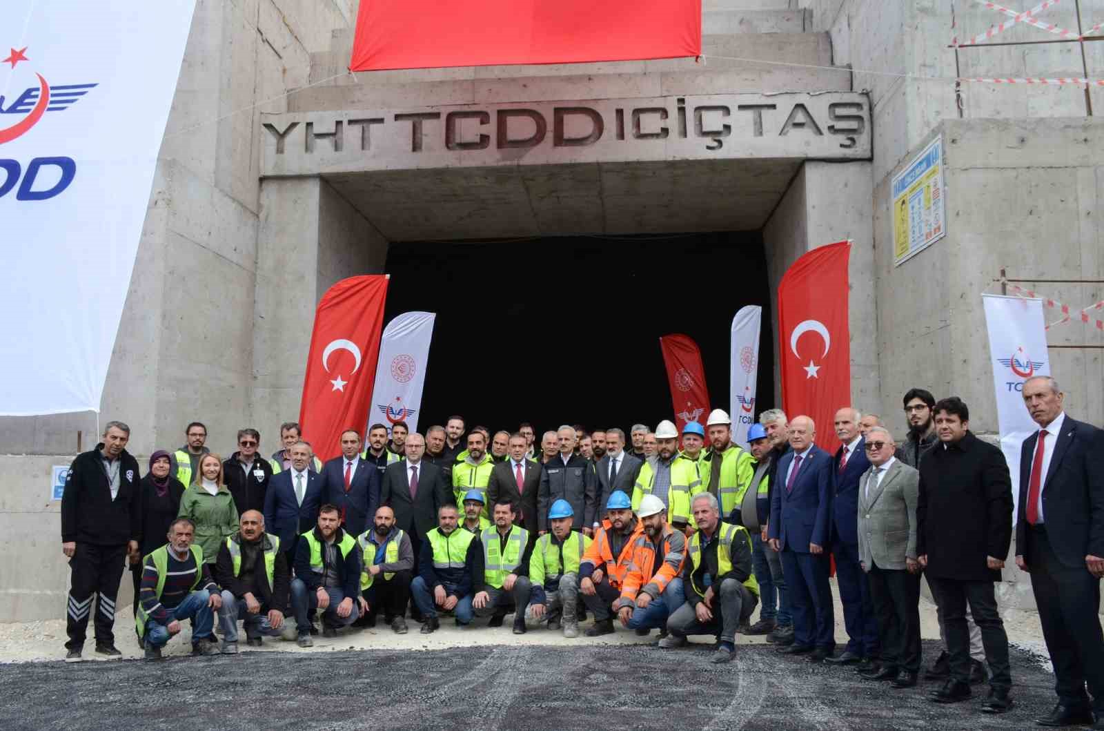bakan uraloglu 2009da acilan yhtde 110 milyon vatandasimiz yolculuk etti 1 GuRbv7P2