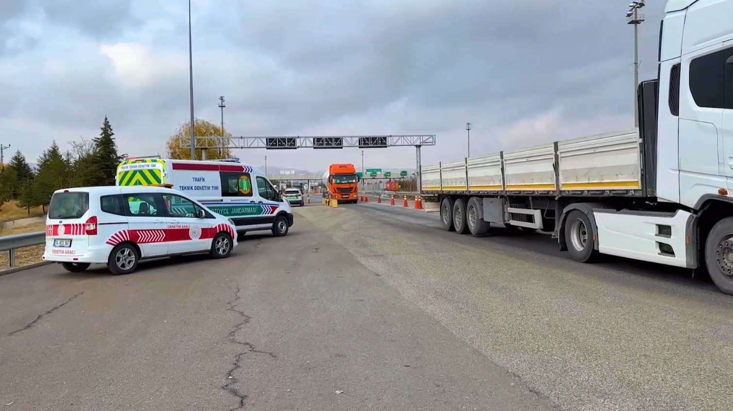bakan uraloglu 23 31 mayis tarihlerinde otobus seferlerine ve otobus isletmecilerine yonelik denetimler ZRq6qGme