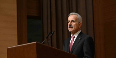 bakan-uraloglu-5g-hizmetlerini-2-yil-icerisinde-ulkemizin-her-bir-noktasinda-vatandaslarimizin-hizmetine-sunacagiz-IQNlOcp1.jpg
