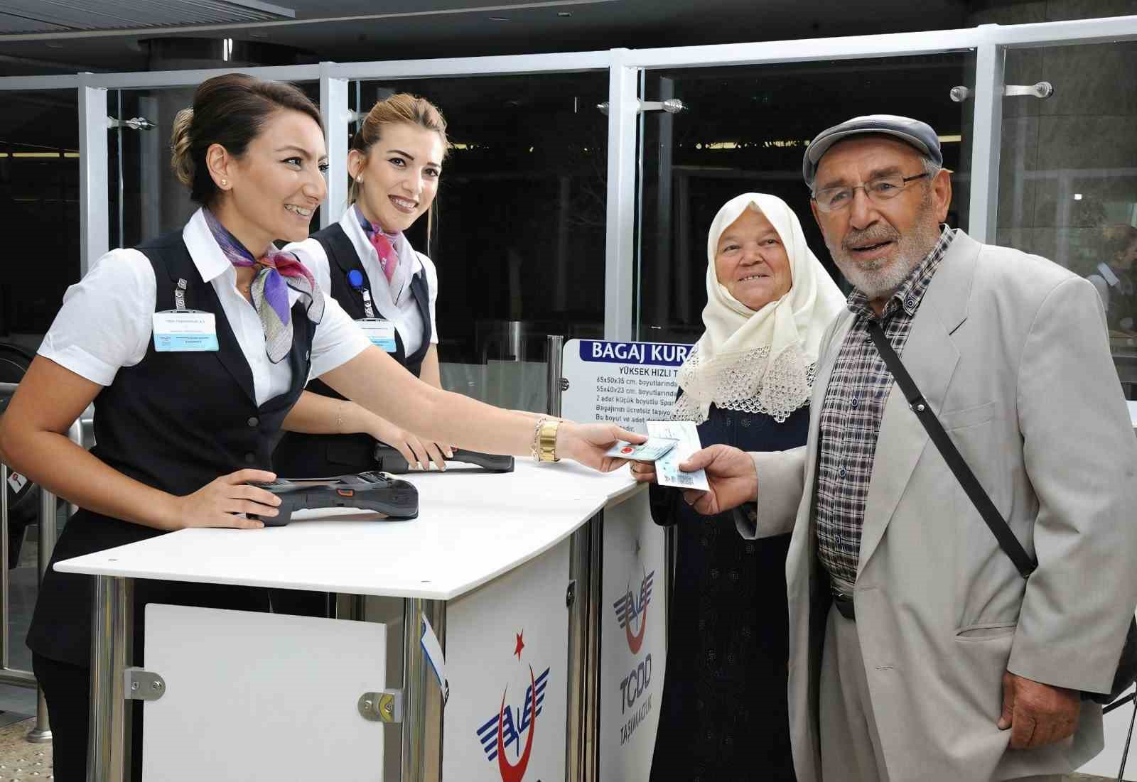 bakan uraloglu aile yili kapsaminda 933 bin 929 kisi ulastirma hizmetlerinden indirimli faydalandi 2 a85H1yXN