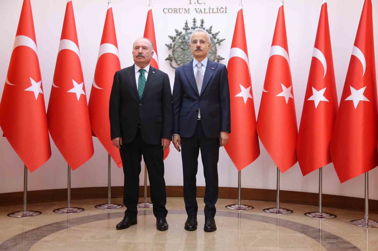 bakan uraloglu corumda ziyaretlerde bulundu 2 gCpuIPlQ