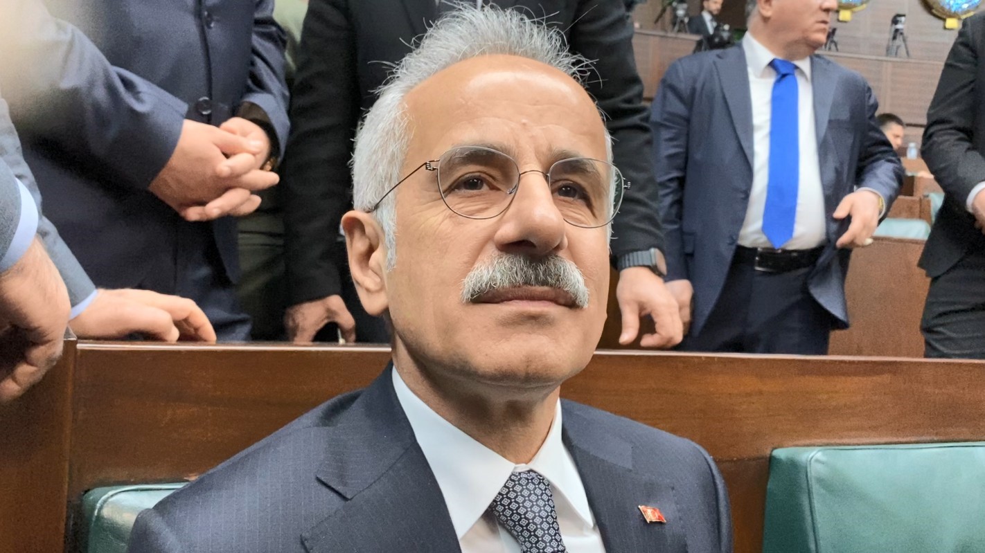 bakan uraloglu dusen libya ucagi kara kutunun incelemelerini bitirdik suyu bulandirmaya calismanin bir anlami YKDMNYz6