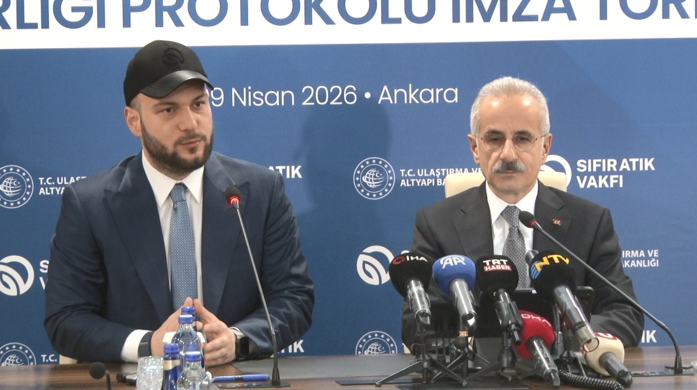 bakan uraloglu ekolojik kopruler bisiklet yollari gunes enerji santralleri ve asfalt geri donusum tesisleriyle 6Gt69V6z